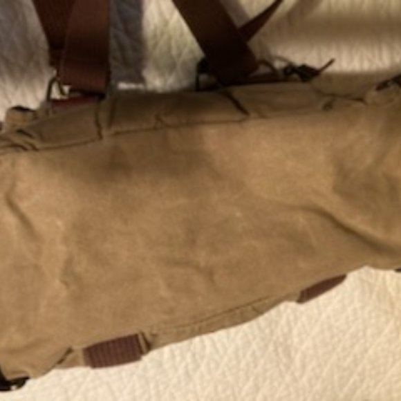 Duluth Trading Co Canvas Oiled Bag/Expandable - Picture 8 of 8